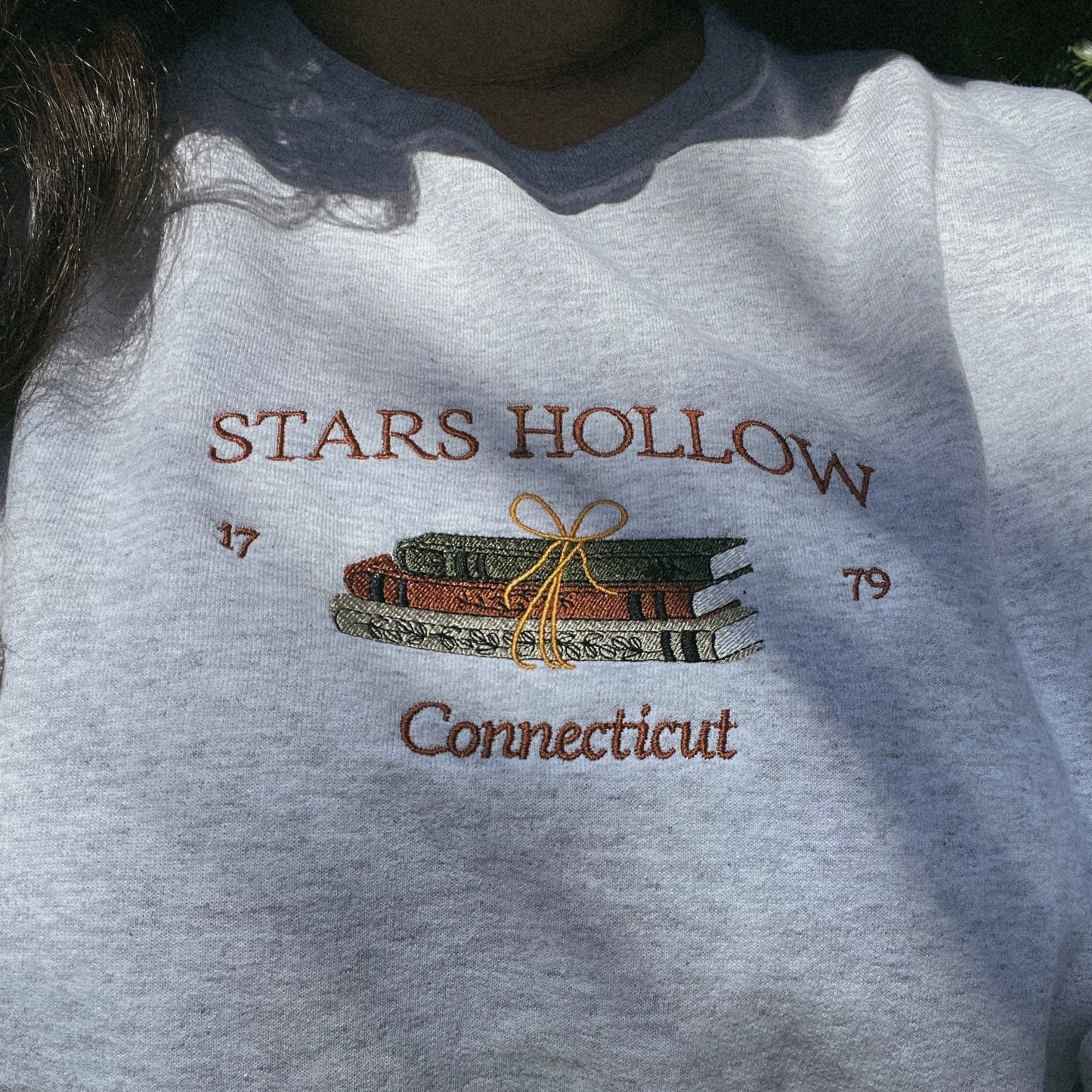 STARS HOLLOW SWEATSHIRT